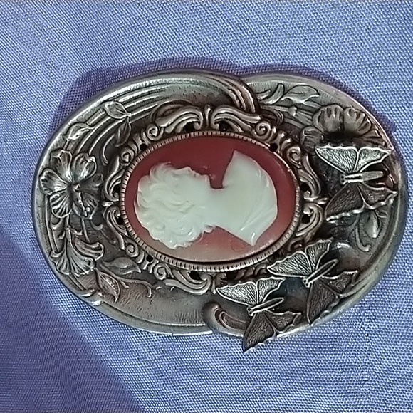 VTG Rare Resin Cameo Brooch Large - Picture 2 of 8